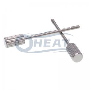 What are the properties of stainless steel knurled screws